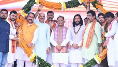 विश्वकर्मा जयंती पर बीरगांव पहुंचे CM साय: 76 प्रतिभाओं का सम्मान किया, बोले- श्रम, कौशल और सृजन से आगे बढ़ेगा छत्तीसगढ़ विश्वकर्मा जयंती पर बीरगांव पहुंचे CM साय: 76 प्रतिभाओं का सम्मान किया, बोले- श्रम, कौशल और सृजन से आगे बढ़ेगा छत्तीसगढ़