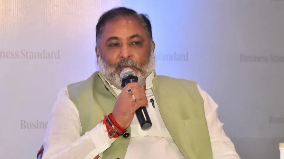 जन्माष्टमी को लेकर यूपी सरकार अलर्ट, बसों के संचालन पर बड़ा प्लान जन्माष्टमी को लेकर यूपी सरकार अलर्ट, बसों के संचालन पर बड़ा प्लान