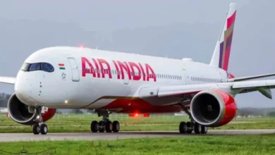 इमिग्रेशन में लापरवाही पर एअर इंडिया का कर्मचारी सस्पेंड, बिना जांच इटली गए थे तीन यात्री इमिग्रेशन में लापरवाही पर एअर इंडिया का कर्मचारी सस्पेंड, बिना जांच इटली गए थे तीन यात्री
