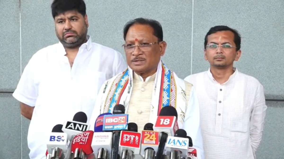 CM साय दिल्ली रवाना: PM मोदी की मौजूदगी में जल शक्ति समिट, जल संरक्षण और पेयजल योजनाओं पर रखेंगे छत्तीसगढ़ का पक्ष