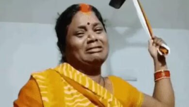 सास ने जान देने से पहले बहनों को भेजा वीडियो, बहू पर लगाए प्रताड़ना के आरोप सास ने जान देने से पहले बहनों को भेजा वीडियो, बहू पर लगाए प्रताड़ना के आरोप