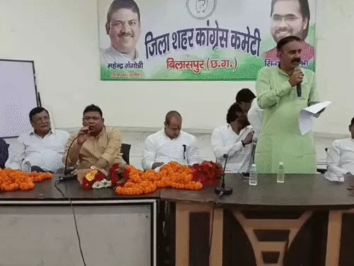स्मार्ट मीटर और महंगे बिजली बिल के खिलाफ कांग्रेस का अभियान, घर-घर पहुंचकर उपभोक्ताओं से लिए जाएंगे आवेदन