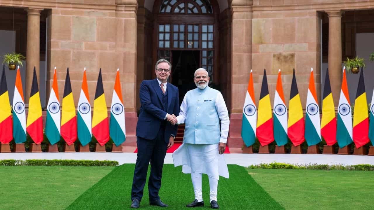 भारत-बेल्जियम के बीच रक्षा सहयोग बढ़ाने पर जोर, सैन्य प्रशिक्षण और आदान-प्रदान को मिलेगा विस्तार