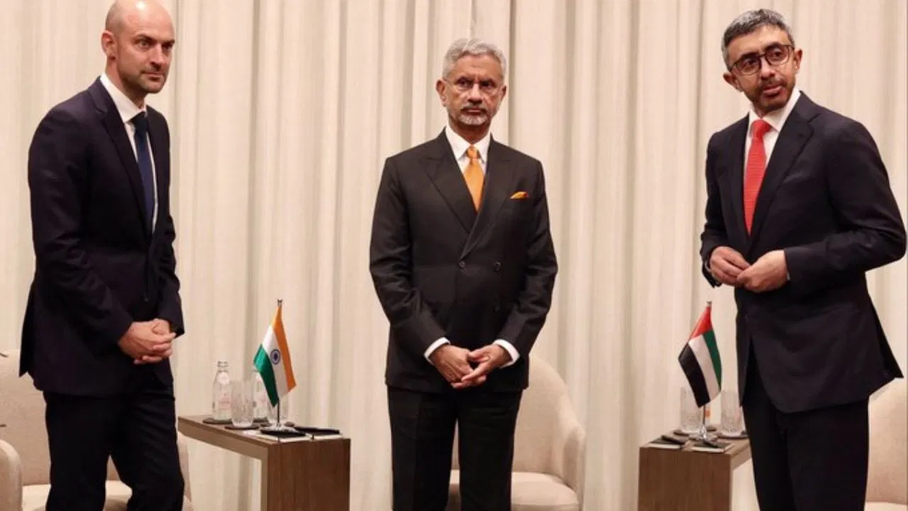 अंतरिक्ष-AI से लेकर पश्चिम एशिया तक… भारत-फ्रांस और UAE के बीच किन मुद्दों पर हुआ मंथन?