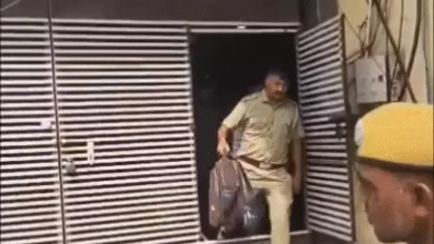 सैलरी 11 हजार, टारगेट लाखों की ठगी:फंसाने के लिए देते थे लिखित स्क्रिप्ट, 50 हजार लोगों का डेटा खरीदा, अकाउंट में करोड़ों रुपए सैलरी 11 हजार, टारगेट लाखों की ठगी:फंसाने के लिए देते थे लिखित स्क्रिप्ट, 50 हजार लोगों का डेटा खरीदा, अकाउंट में करोड़ों रुपए