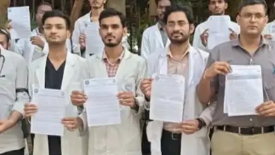 रायगढ़ में MBBS इंटर्न डॉक्टरों का आंदोलन का ऐलान, 21 सितंबर से ओपीडी बहिष्कार और 23 सितंबर से इमरजेंसी बंद करने की चेतावनी रायगढ़ में MBBS इंटर्न डॉक्टरों का आंदोलन का ऐलान, 21 सितंबर से ओपीडी बहिष्कार और 23 सितंबर से इमरजेंसी बंद करने की चेतावनी