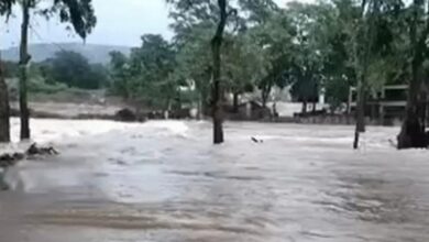 एक बार फिर उफान पर मंदाकिनी नदी, SDRF की टीम तैनात, अलर्ट पर प्रशासन