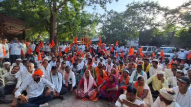 MSP की कानूनी गारंटी और कर्जमाफी की मांग, खंडवा में 500 किसानों ने निकाली बाइक रैली, कलेक्ट्रेट पहुंचकर सौंपा ज्ञापन
