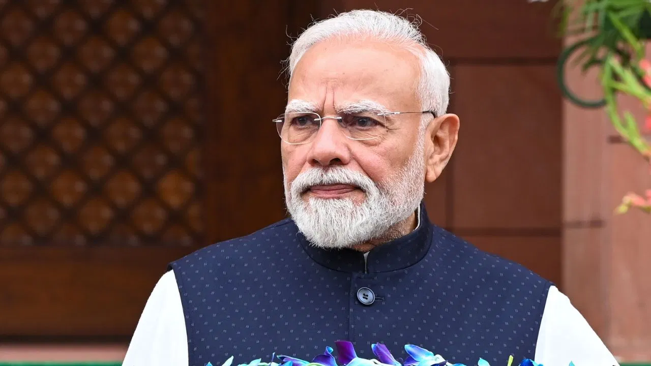 PM मोदी ने मंत्रियों की ली ‘परफॉर्मेंस रिपोर्ट’, चिंतन शिविर में दिए ये बड़े निर्देश PM मोदी ने मंत्रियों की ली ‘परफॉर्मेंस रिपोर्ट’, चिंतन शिविर में दिए ये बड़े निर्देश