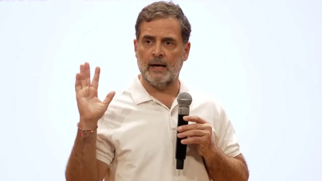 ‘2024 में वोट चोरी हुई, धांधली से जीती गईं विधानसभाएं’, राहुल का बड़ा आरोप; बोले- BJP के खिलाफ एंटी इनकंबेंसी क्यों नहीं?
