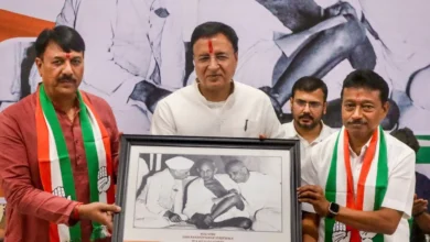 गुजरात फतह की तैयारी! प्रभारी बनते ही सुरजेवाला ने बनाया प्लान, कांग्रेस के लिए 3 मुद्दे किए फिक्स