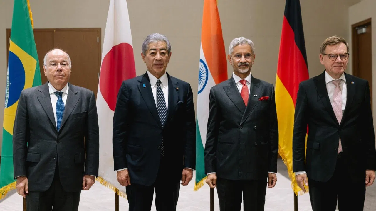 UNSC रिफॉर्म्स पर G4 देशों की हुंकार, न्यूयॉर्क में मंथन के बाद अब दिल्ली में जुटेंगे भारत के तीनों यार UNSC रिफॉर्म्स पर G4 देशों की हुंकार, न्यूयॉर्क में मंथन के बाद अब दिल्ली में जुटेंगे भारत के तीनों यार