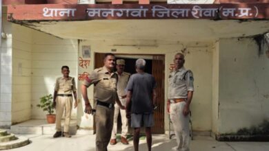 रीवा में नशे के खिलाफ पुलिस का एक्शन, 7 किलो 936 ग्राम गांजा समेत 20.80 लाख रुपये की नकदी जब्त, आरोपी गिरफ्तार