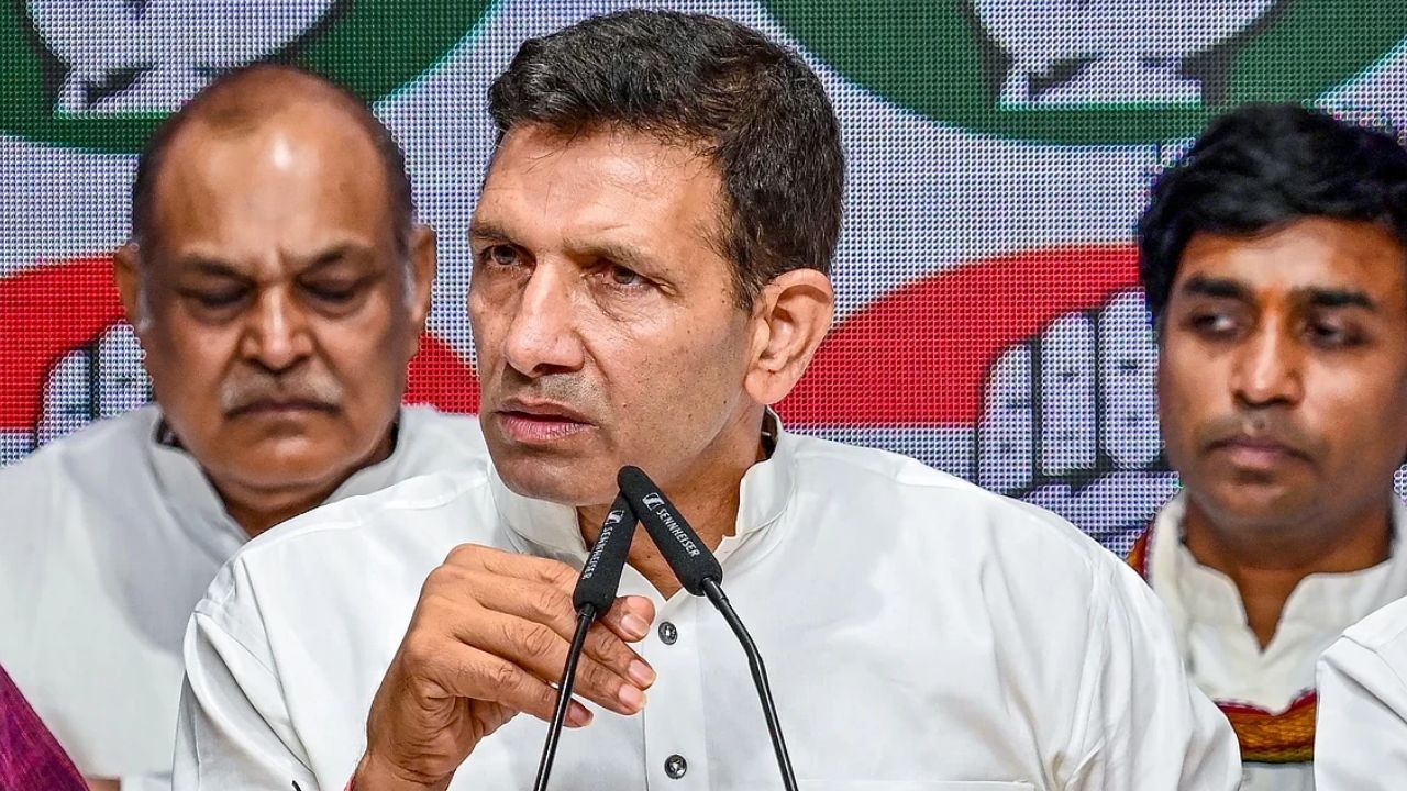 छिंदवाड़ा कफ सिरप कांड: अफसरों की बहाली पर जीतू पटवारी ने सरकार को घेरा, पूछा- क्या बच्चों की मौत की जवाबदेही भी अस्थायी होती है?