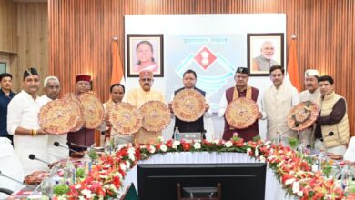 चम्पावत में पहली बार धामी कैबिनेट की बैठक, भारत-नेपाल सीमा के पास बनबसा में जुटा राज्य मंत्रिमंडल