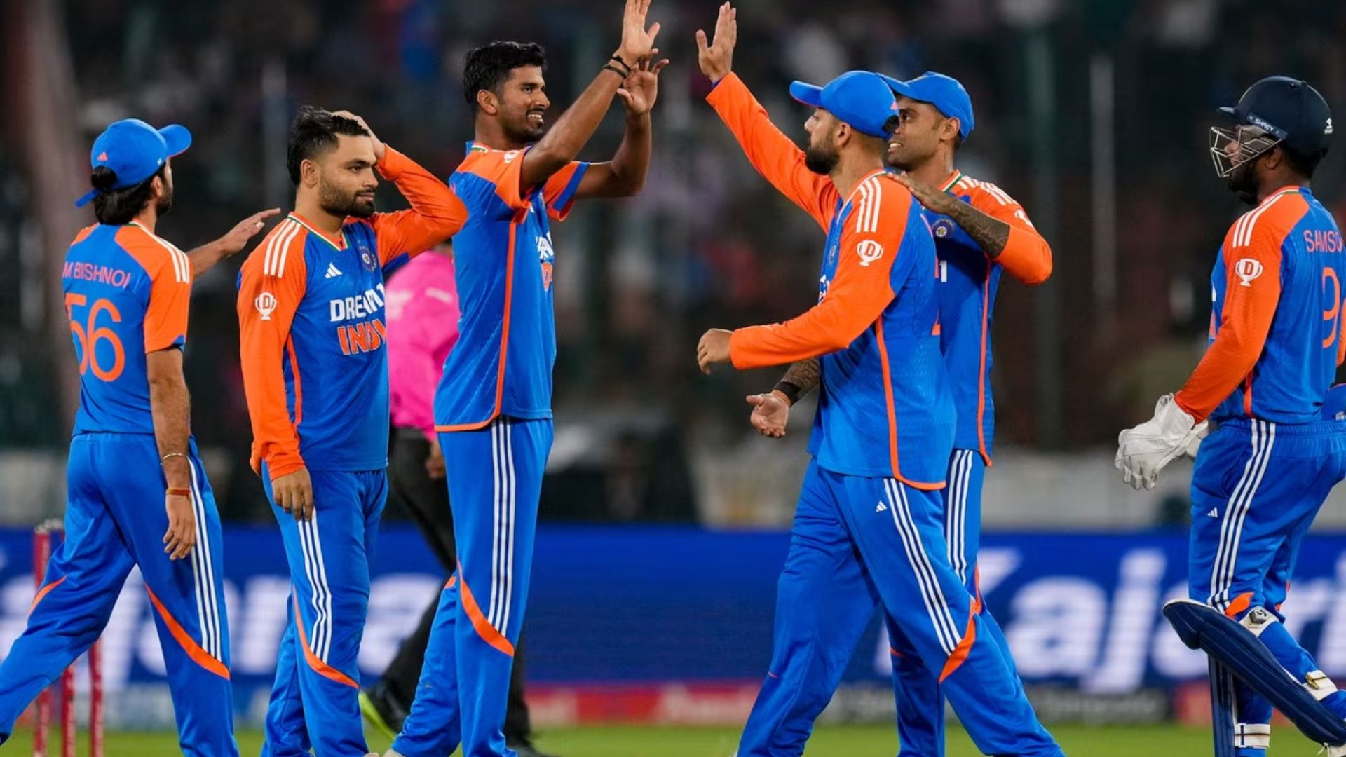 भारत-वेस्टइंडीज के बीच पहला T20 मुकाबला आज, क्या वैभव सूर्यवंशी को किया जाएगा टीम से बाहर? पिच रिपोर्ट पर डालें नजर भारत-वेस्टइंडीज के बीच पहला T20 मुकाबला आज, क्या वैभव सूर्यवंशी को किया जाएगा टीम से बाहर? पिच रिपोर्ट पर डालें नजर