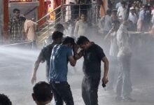 विदिशा में कांग्रेस कार्यकर्ताओं का हंगामा, पुतला फूंकने की कोशिश, पुलिस से की झूमाझटकी