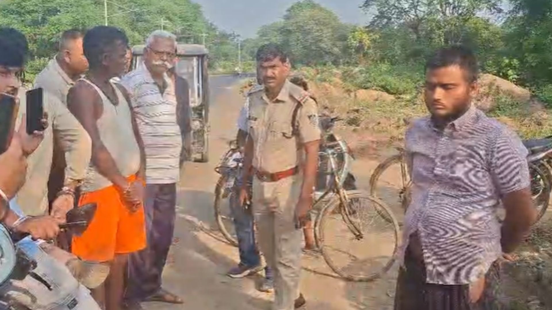 जबलपुर में संदिग्ध युवक हिरासत में, खुद को बता रहा पाकिस्तान के कराची का निवासी, अटारी बॉर्डर से भारत आने की कही बात