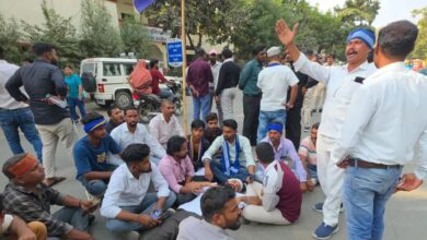 उज्जैन में साइंस कॉलेज में मारपीट के बाद बवाल, ASP कार्यकर्ताओं ने किया चक्काजाम