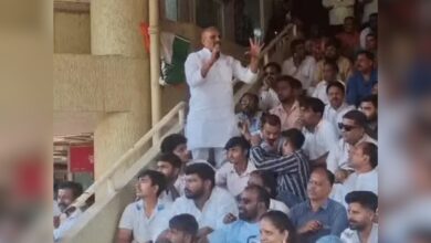 इंदौर में IDA कार्यालय के बाहर कांग्रेस का प्रदर्शन, राहुल गांधी के कार्यक्रम और भाजपा के आयोजन की अनुमति व शुल्क सार्वजनिक करने की मांग की
