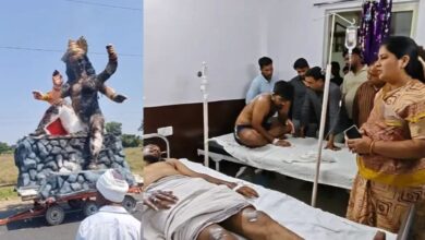 खंडवा में बड़ा हादसा, हाईटेंशन लाइन के संपर्क में आते ही जली देवी प्रतिमा, 4 युवक झुलसे, अस्पताल में इलाज जारी