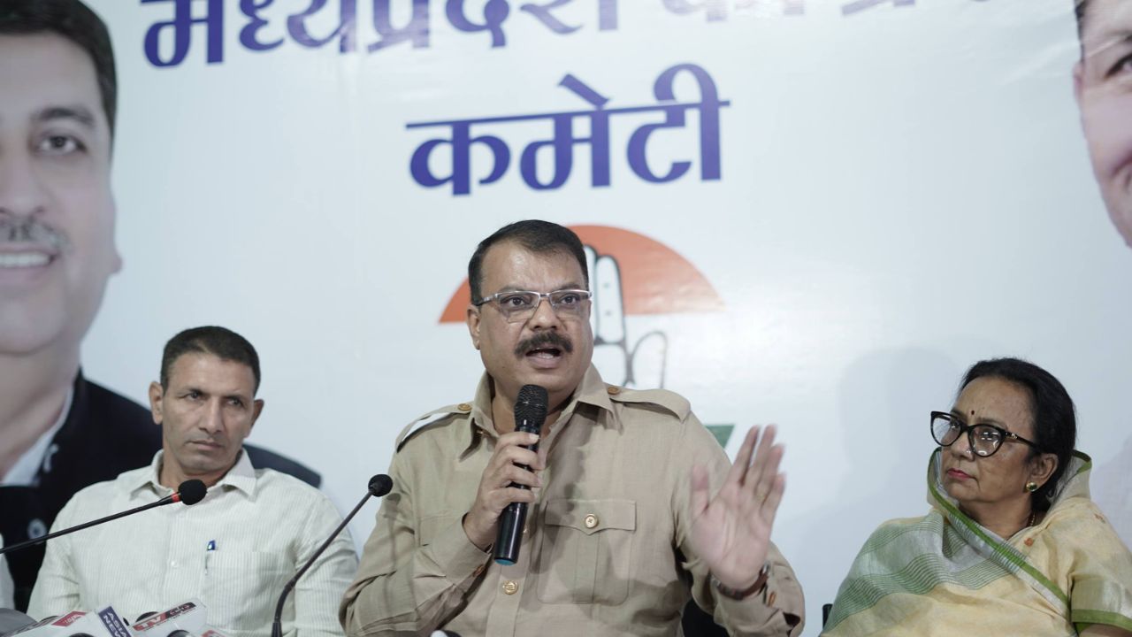 OBC आरक्षण पर सियासी घमासान, जीतू पटवारी ने शिवराज-मोहन यादव को बताया ‘महाखलनायक’, सिंघार बोले- सरकार ने समाज की पीठ में छुरा घोंपा