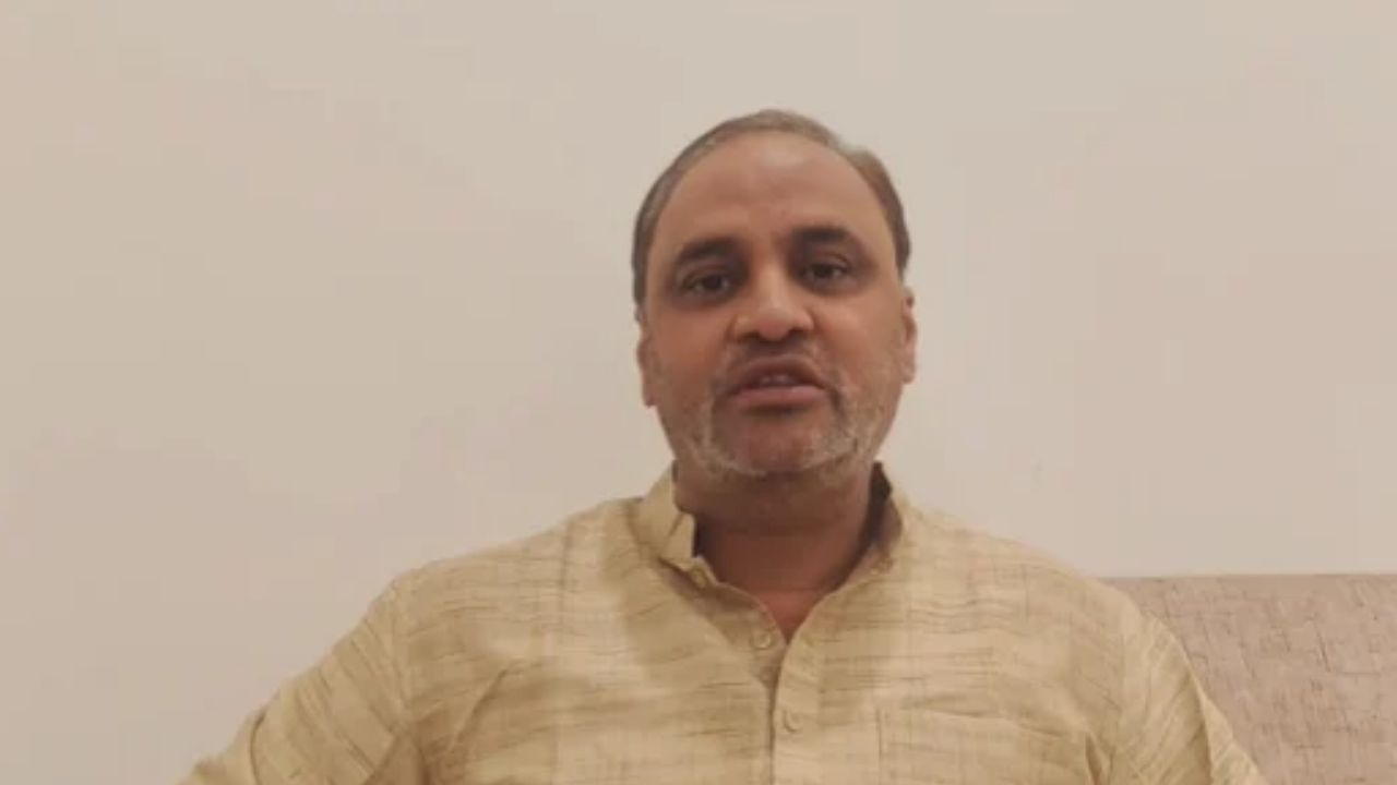 27% OBC आरक्षण पर सियासत तेज, अरुण यादव ने की विधानसभा का विशेष सत्र बुलाने की मांग, बोले- अब बहाने नहीं, ठोस कदम उठाइए 27% OBC आरक्षण पर सियासत तेज, अरुण यादव ने की विधानसभा का विशेष सत्र बुलाने की मांग, बोले- अब बहाने नहीं, ठोस कदम उठाइए