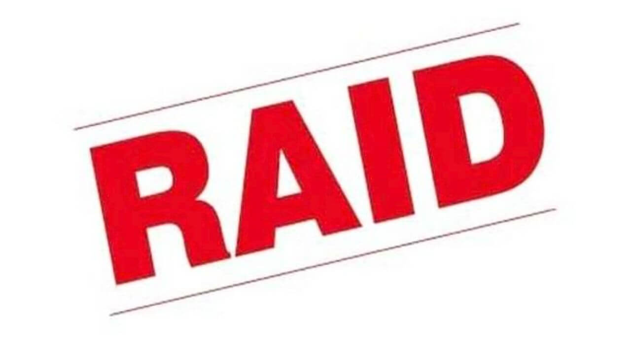 हेड कांस्टेबल के 15 ठिकानों पर लोकायुक्त की रेड, आय से 223% ज्यादा संपत्ति मिलने का दावा, इंदौर-देवास में सर्च जारी
