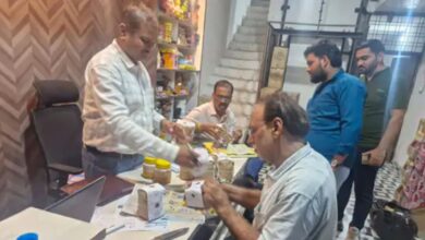 नर्मदापुरम में 4 ब्रांड के घी पर रोक, 1,426 किलो स्टॉक जब्त, लैब जांच में नमूने असुरक्षित मिलने के बाद खाद्य विभाग की कार्रवाई
