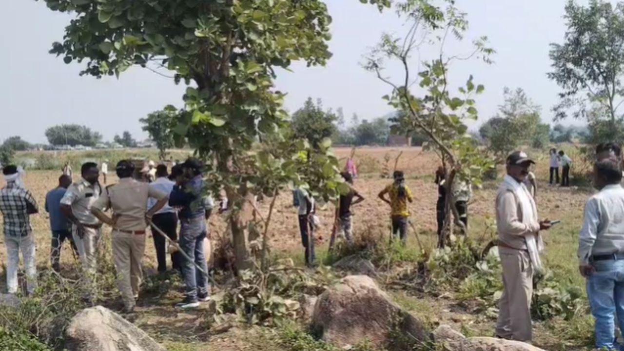 पन्ना में वन भूमि से कब्जा हटाने पर विवाद, ग्रामीणों और वन विभाग की टीम में झड़प, दो वनकर्मी समेत कई लोग घायल
