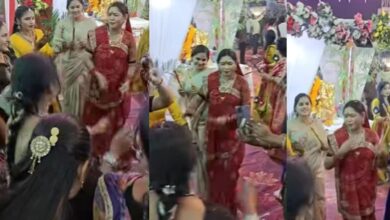 सिंगरौली में गरबा की धूम, मंत्री राधा सिंह ने महिलाओं के साथ किया गरबा, प्रतिभागियों का बढ़ाया उत्साह, देखें वीडियो
