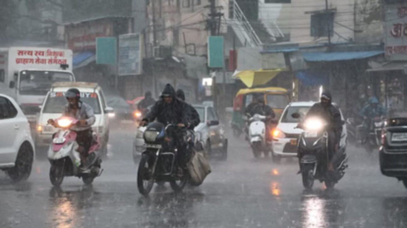 MP Weather Today: दशहरे पर इंदौर-भोपाल समेत 25 जिलों में बारिश की संभावना, 23 अक्टूबर तक ऐसा ही रहेगा मौसम