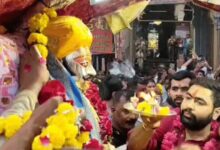 विजयादशमी पर बाबा महाकाल ने किया नए शहर का भ्रमण, मंदिर से दशहरा मैदान तक गूंजे जयकारे, पुलिस ने दी सलामी
