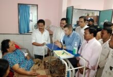 जीतू पटवारी ने भोपाल एम्स में घायलों से की मुलाकात, ग्वालियर हादसे के मृतकों के परिजनों को 25 लाख मुआवजा देने की मांग