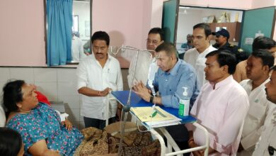 जीतू पटवारी ने भोपाल एम्स में घायलों से की मुलाकात, ग्वालियर हादसे के मृतकों के परिजनों को 25 लाख मुआवजा देने की मांग