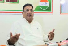 MP में 600 करोड़ के विमान-हेलीकॉप्टर खरीद पर कांग्रेस ने उठाए सवाल, मुकेश नायक ने की हिसाब सार्वजनिक करने की मांग