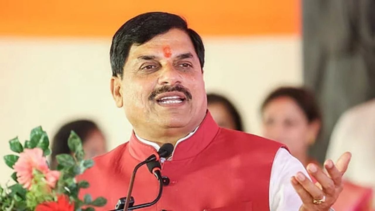 आजादी के बाद पहली बार रेल नेटवर्क से जुड़ेगा सीधी जिला, CM डॉ. मोहन यादव और रेल मंत्री अश्विनी वैष्णव आज देंगे बड़ी सौगात आजादी के बाद पहली बार रेल नेटवर्क से जुड़ेगा सीधी जिला, CM डॉ. मोहन यादव और रेल मंत्री अश्विनी वैष्णव आज देंगे बड़ी सौगात