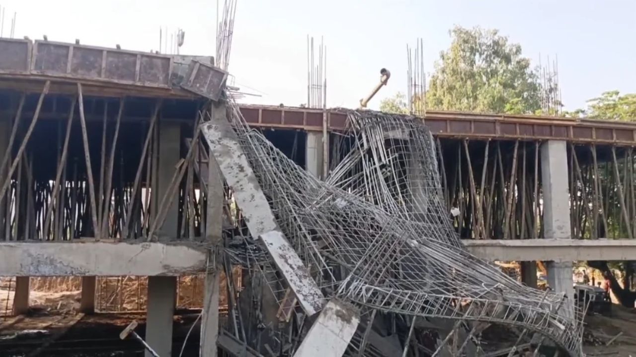 ग्वालियर सांदीपनी विद्यालय हादसा, सहायक यंत्री व उपयंत्री निलंबित, परियोजना यंत्री को कारण बताओ नोटिस