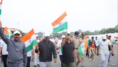 उज्जैन में रन फॉर यूनिटी का आयोजन, तिरंगा लेकर दौड़े जनप्रतिनिधि, अधिकारी और नागरिक